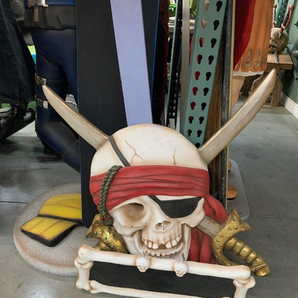 Pirate Skull Sword Sign Statue - LM Treasures 