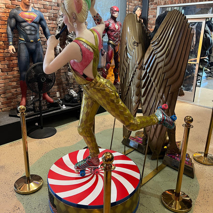 Birds of Prey Harley Quinn Life Size Statue - LM Treasures 