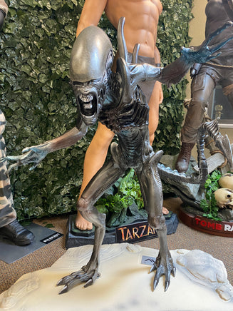 Alien vs Predator 1/2 Scale Statue #89 out of 1500 - LM Treasures 