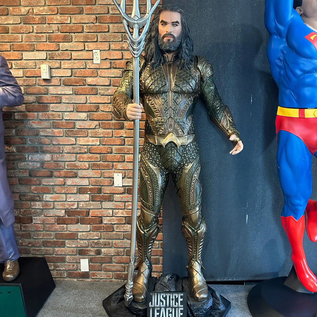 Aquaman From Justice League Life Size Statue LM Treasures - MM
