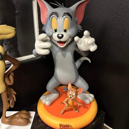 Looney Tunes Tom & Jerry Life Size Statue - LM Treasures 