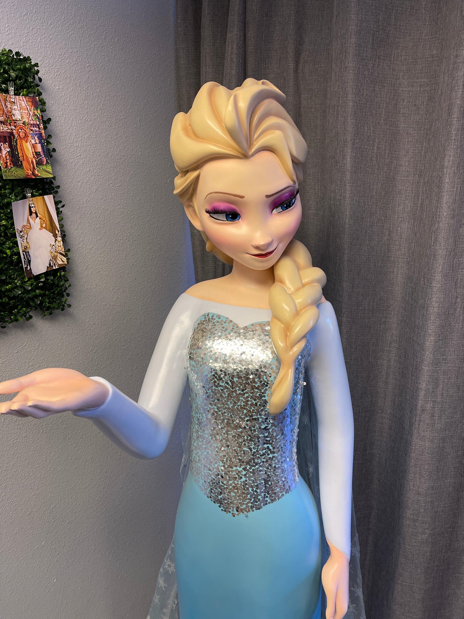 Life size frozen anna doll discount