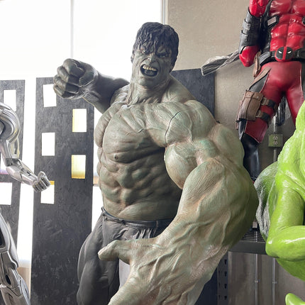 The Incredible Hulk Original Life Size Statue (Edward Norton) - LM Treasures 