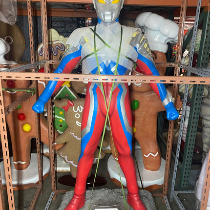 Ultra Man Life Size Statue - LM Treasures 