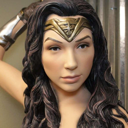 Wonder Woman Life Size Statue - LM Treasures 