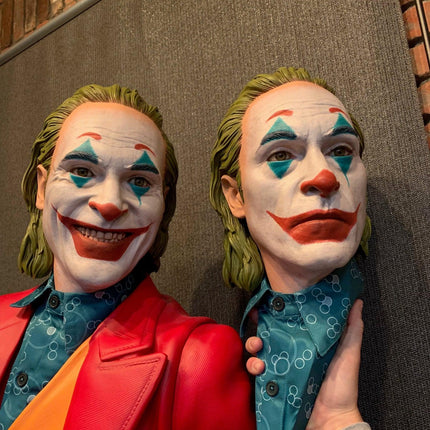 Joker 2019 (Joaquin Phoenix) Life Size Statue - LM Treasures 