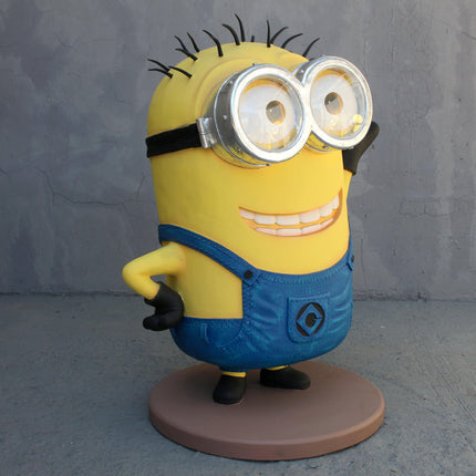 Cartoon Yellow Minion Waving Statue - LM Treasures 