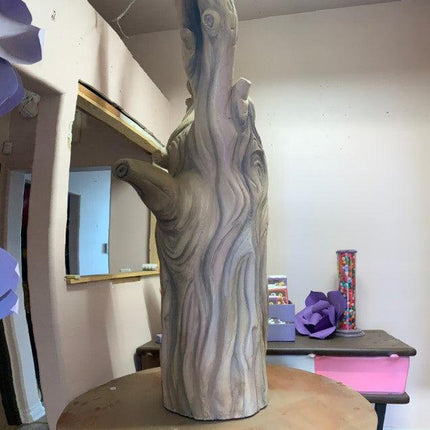 Wizard of Oz Tree Table And Chairs Pre-Owned Statue - LM Treasures 