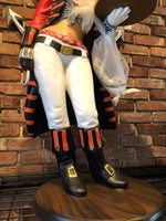 Lady Pirate Butler Small Statue - LM Treasures 