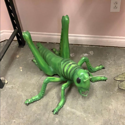 Grasshopper Insect Over Sized Statue - LM Treasures 