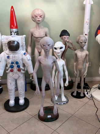 Alien Encounter Life Size Statue - LM Treasures 