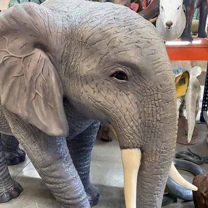 Elephant Statue - LM Treasures 
