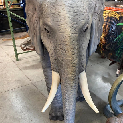 Elephant Statue - LM Treasures 