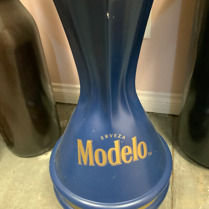 Pre-Owned Modelo Soccer Ball Life Size Statue - LM Treasures 
