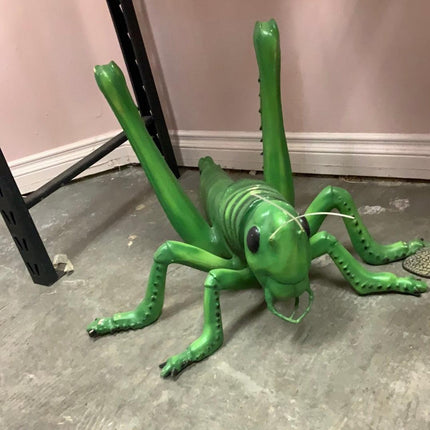 Grasshopper Insect Over Sized Statue - LM Treasures 