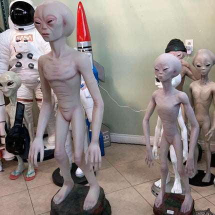Large Alien Encounter Life Size Statue - LM Treasures 