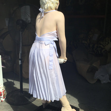 Actress With Fan Life Size Statue - LM Treasures 