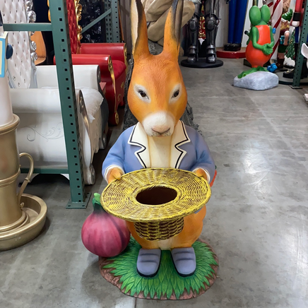 Rabbit With Onion Life Size Statue - LM Treasures 