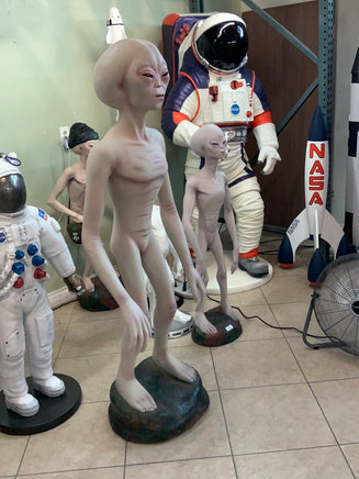 Large Alien Encounter Life Size Statue - LM Treasures Life Size Statues & Prop Rental