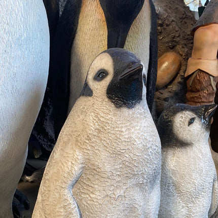 Young Penguin Statue - LM Treasures 