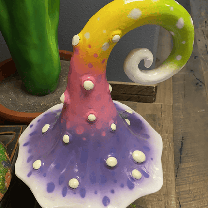 Swirl Mushroom Over Sized Statue - LM Treasures 