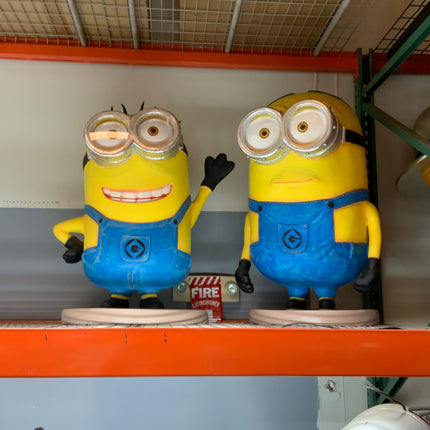 Cartoon Yellow Minion Waving Statue - LM Treasures 