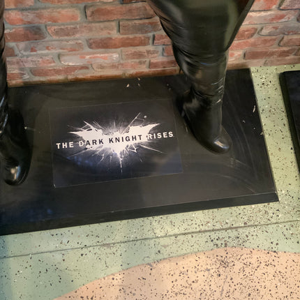 Pre-Owned Catwoman Life Size Statue From The Dark Knight Rises - LM Treasures 